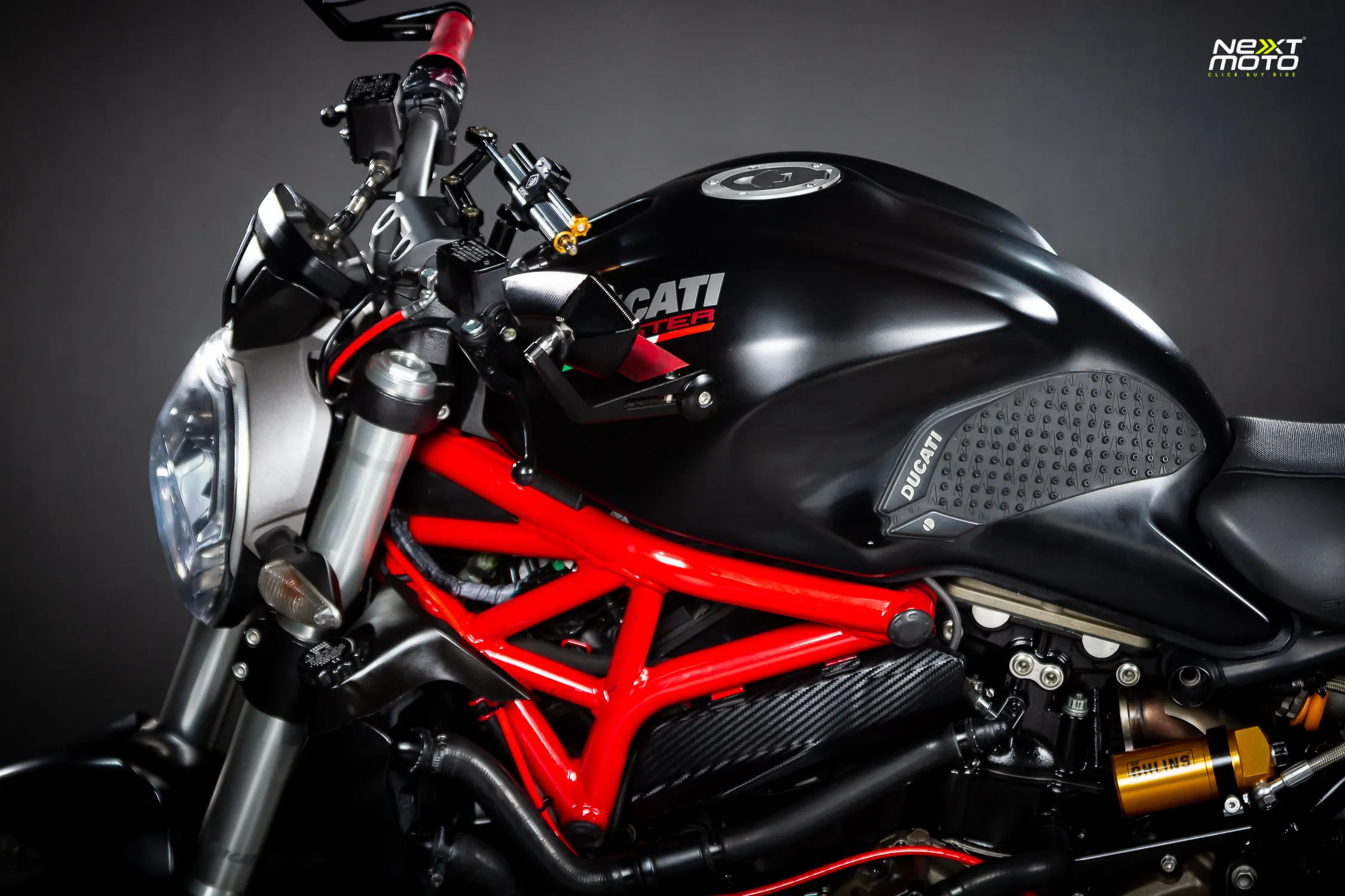 DUCATI MONSTER 821 STD 2016