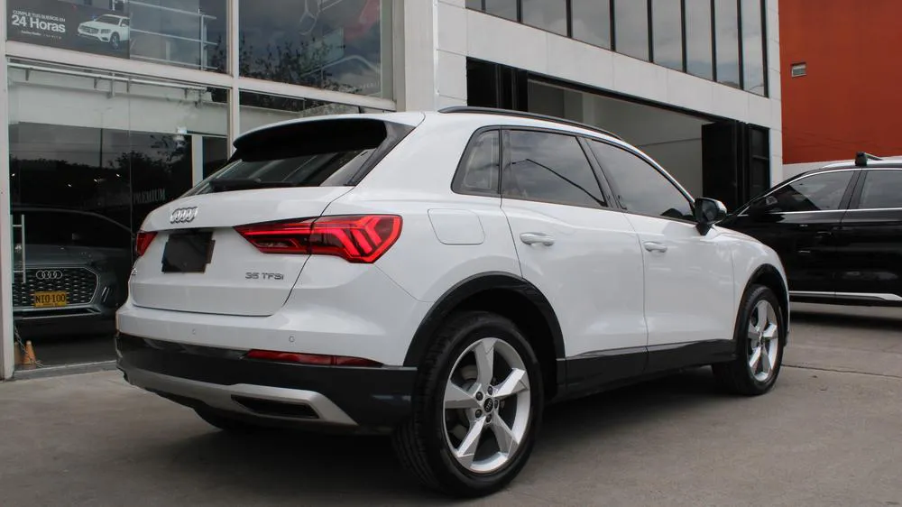 AUDI Q3 [FL] 1.4 TFSI AMBITION 2023