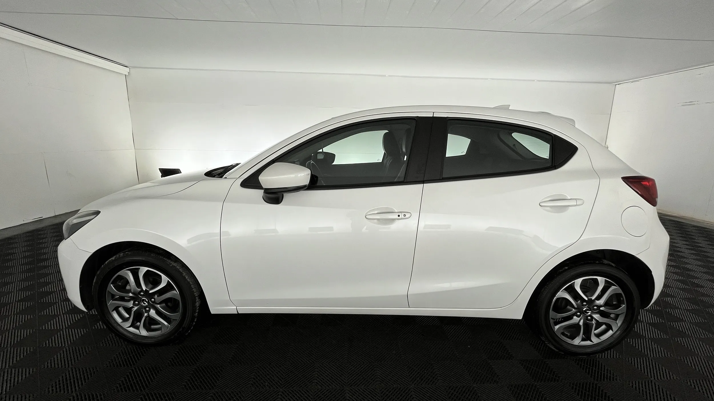 MAZDA 2 [2] Grand Touring LX 2020