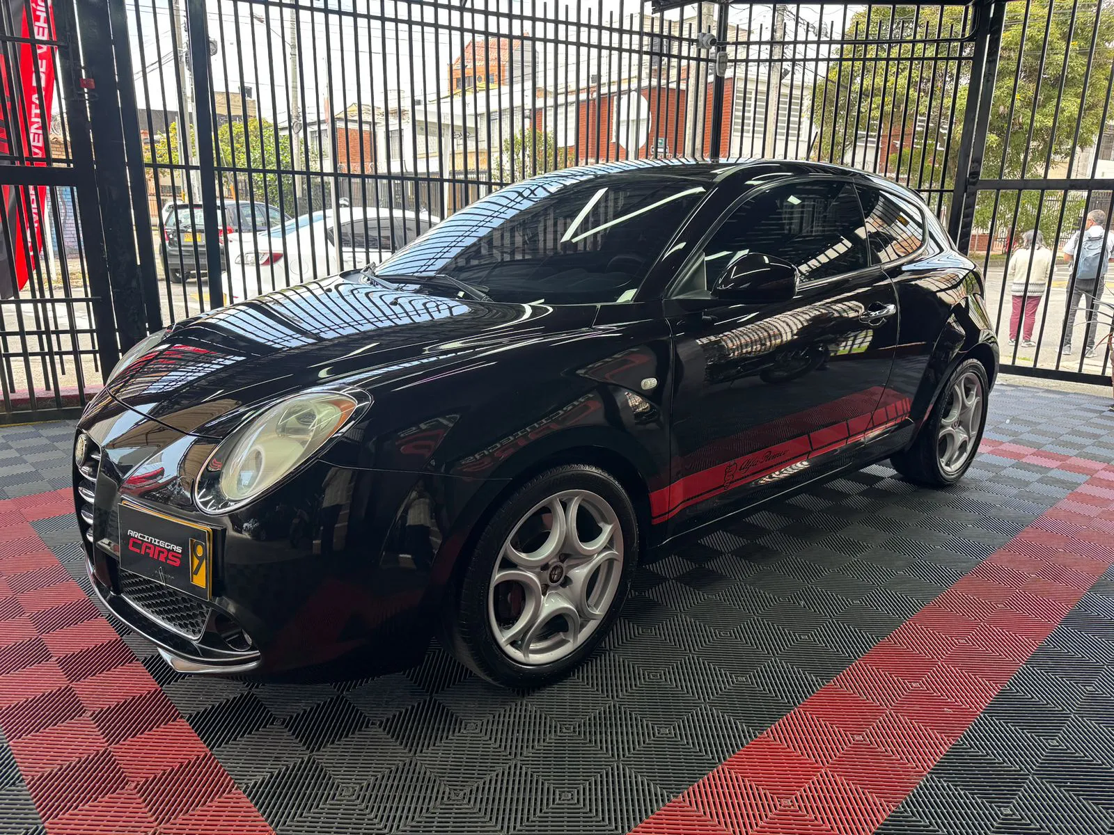 ALFA ROMEO MiTo DISTINCTIVE 2011