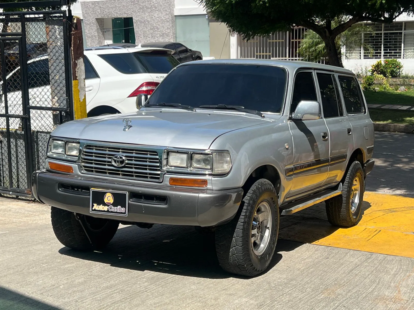 TOYOTA LAND CRUISER [LC 60] FJ62 2003