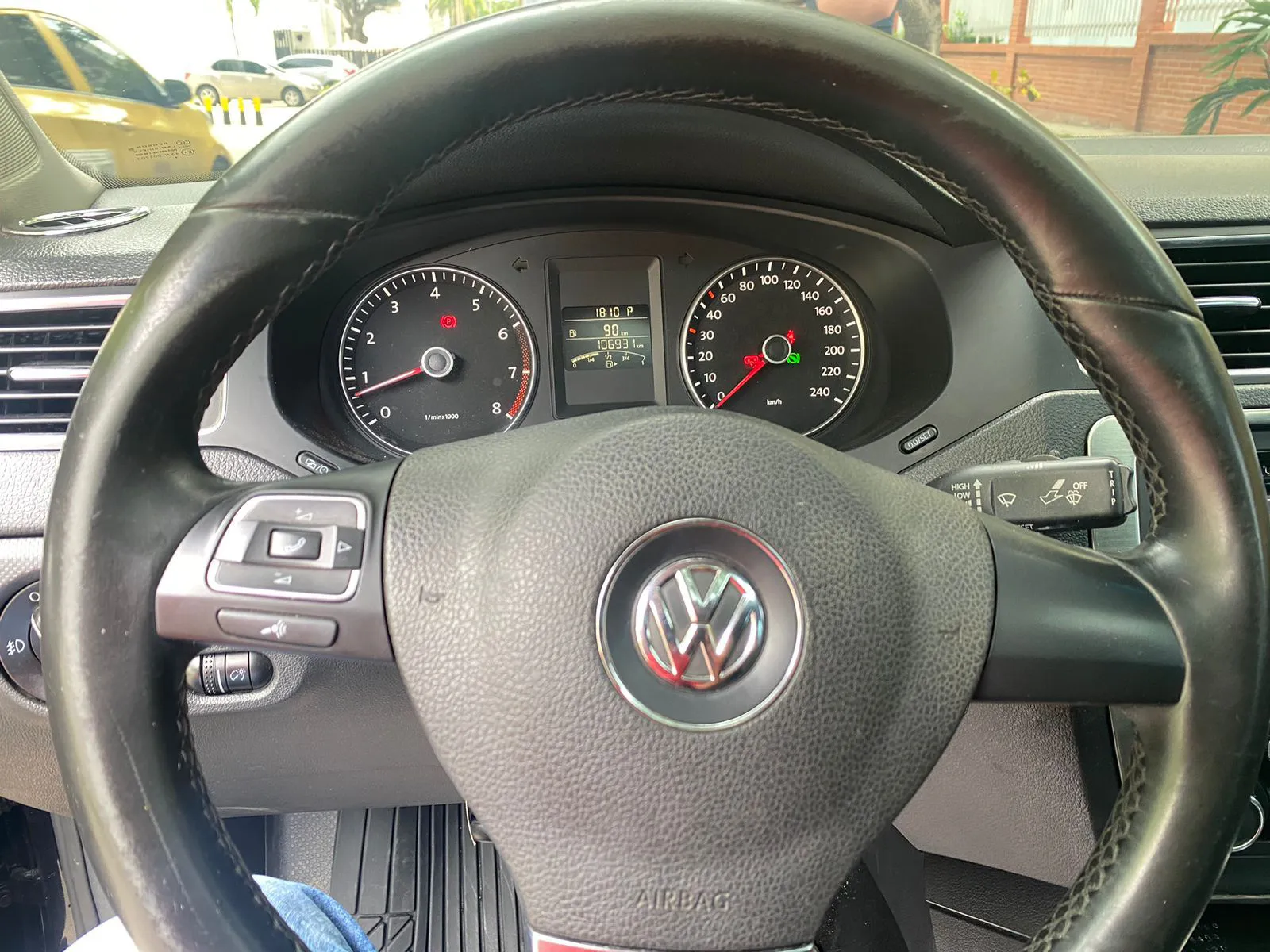 VOLKSWAGEN JETTA 2014