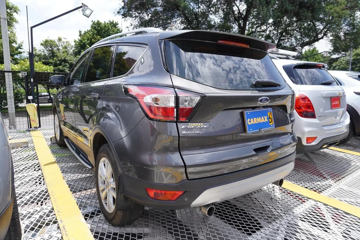 FORD ESCAPE 2018