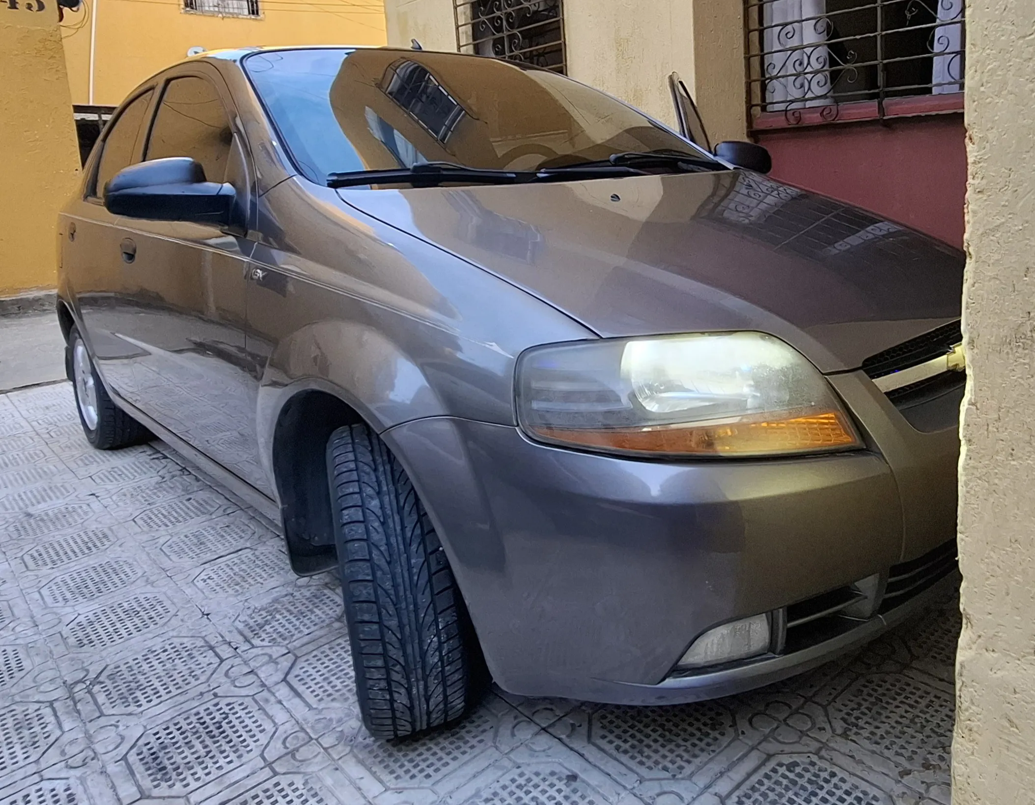 CHEVROLET AVEO 2012