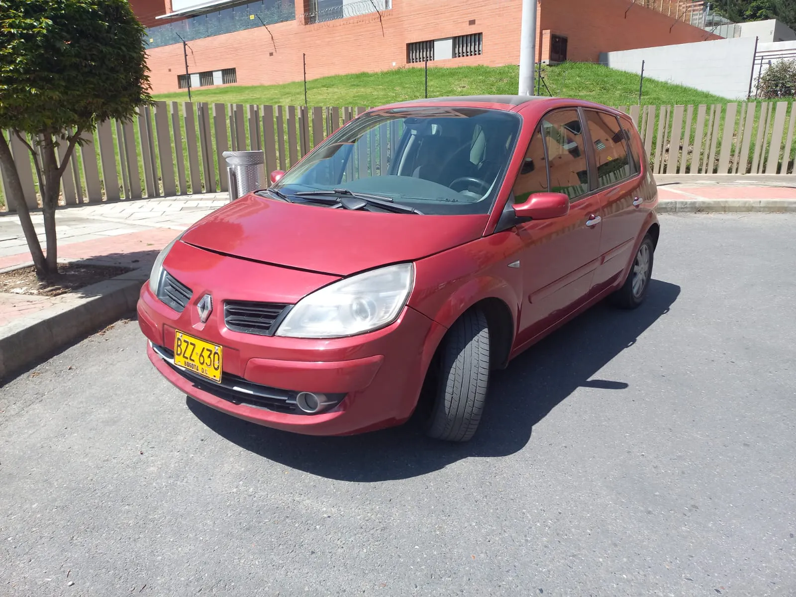 RENAULT SCENIC 2.0 2007