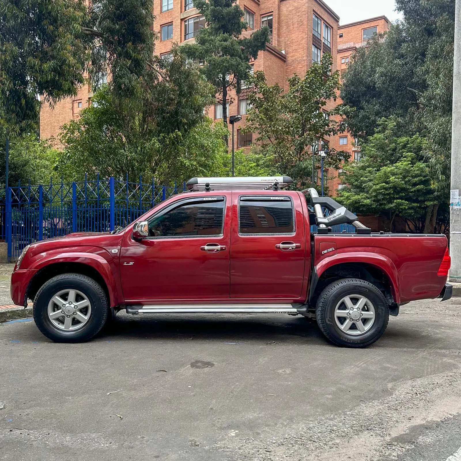 CHEVROLET LUV DMAX [1] 2012