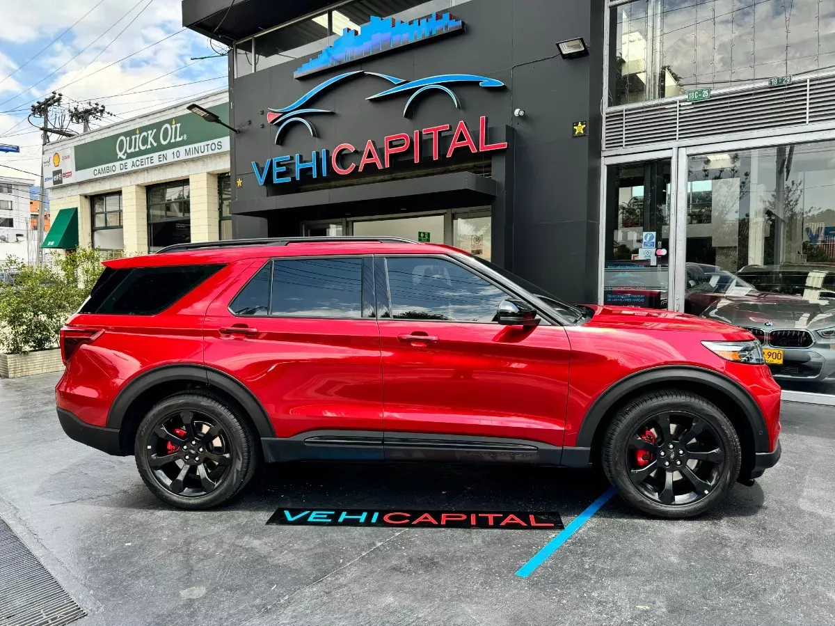 FORD EXPLORER [6] ST 2022