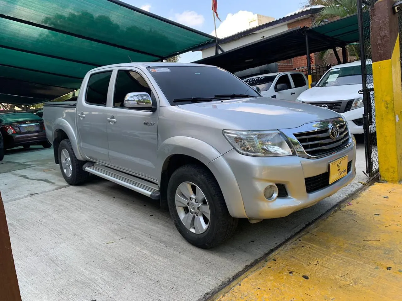 TOYOTA HILUX 2013