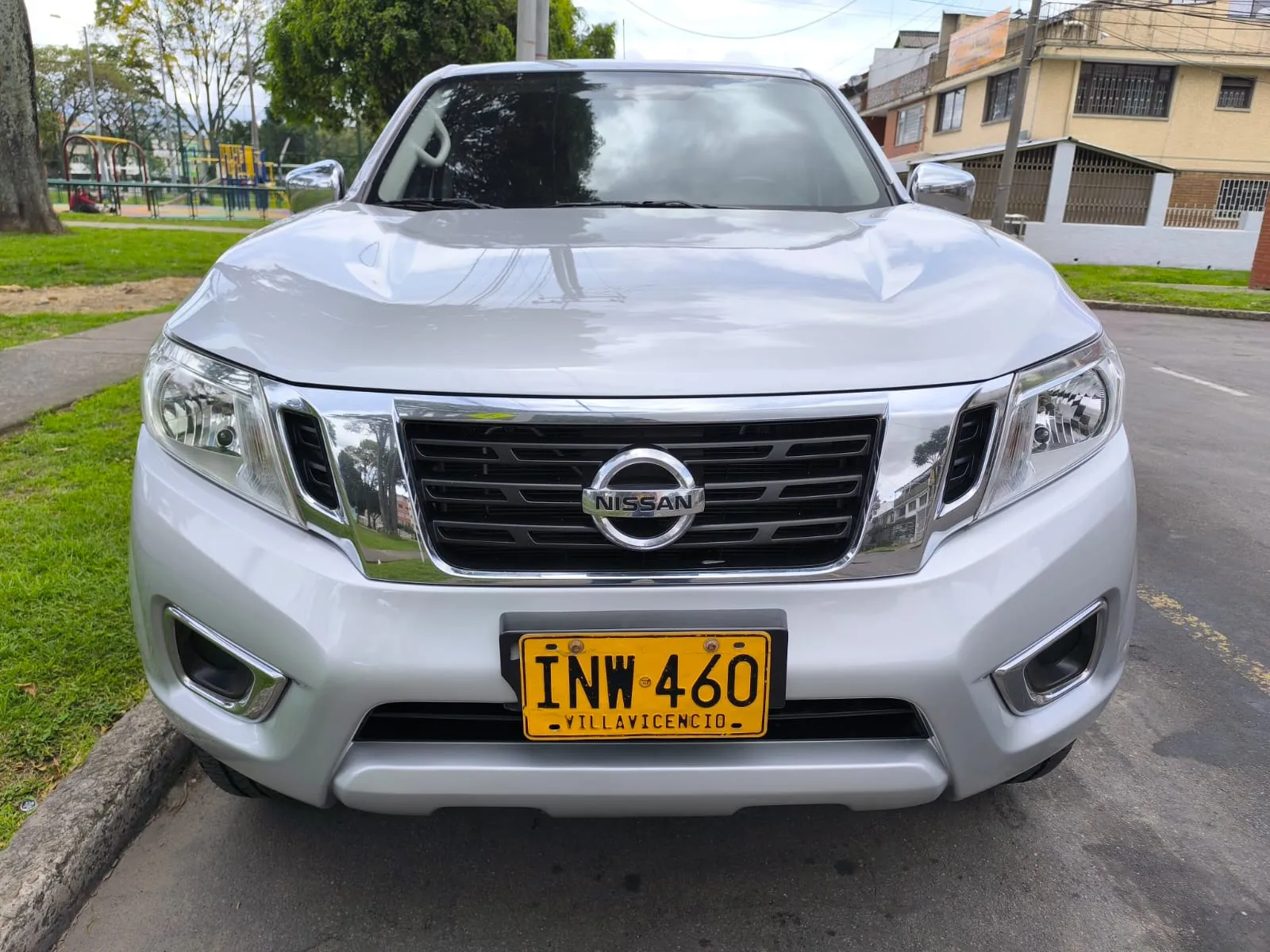 NISSAN NP 300 FRONTIER [2] 2.5L 2018