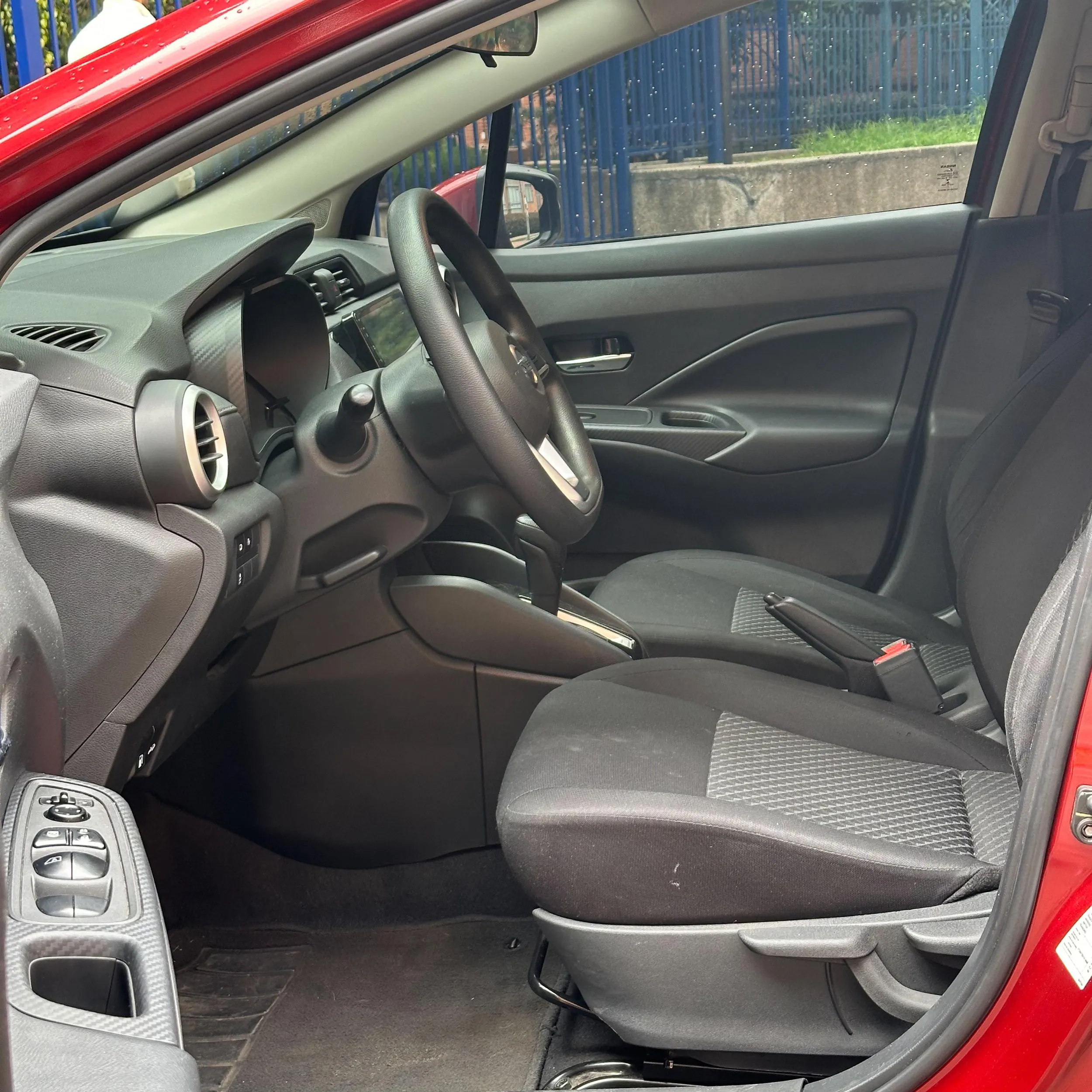 NISSAN VERSA SENSE 2020