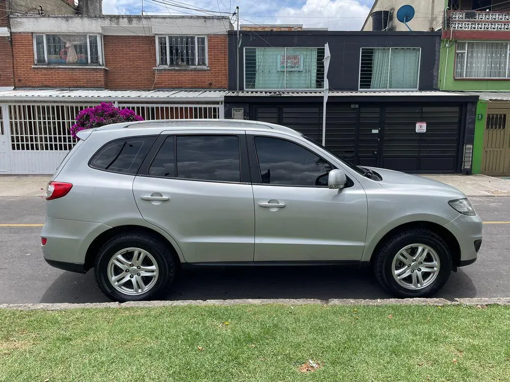 HYUNDAI SANTA FE [2] [FL] GL 2012