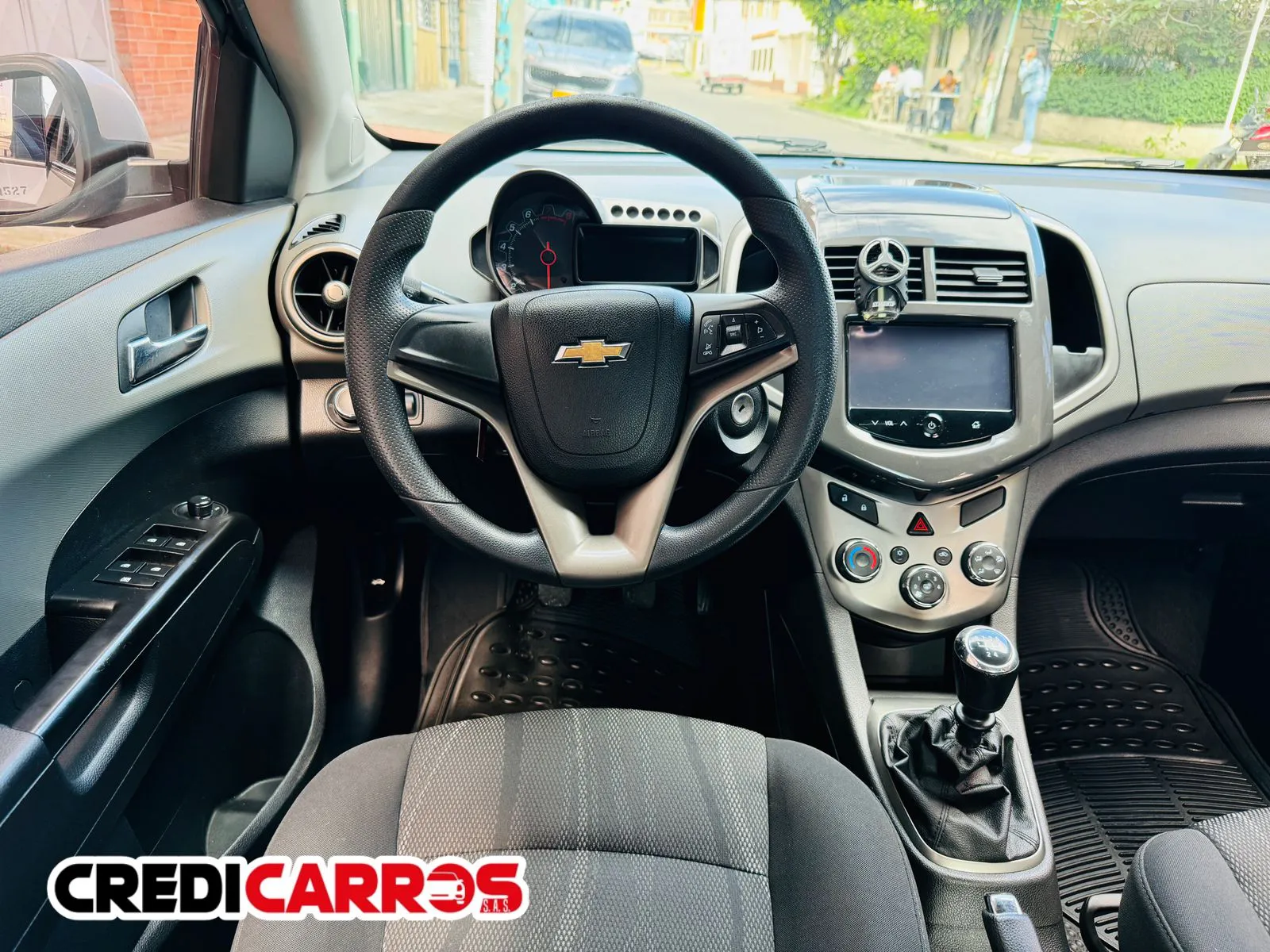 CHEVROLET SONIC 2015