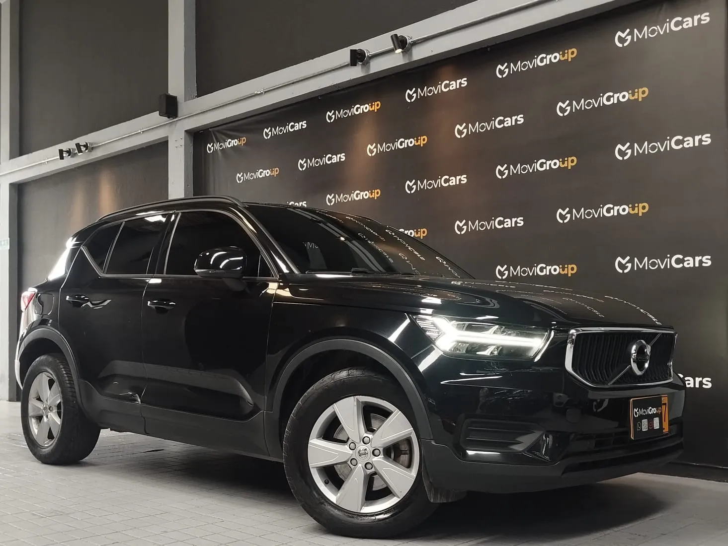 VOLVO XC40 T4 FWD MOMENTUM 2020