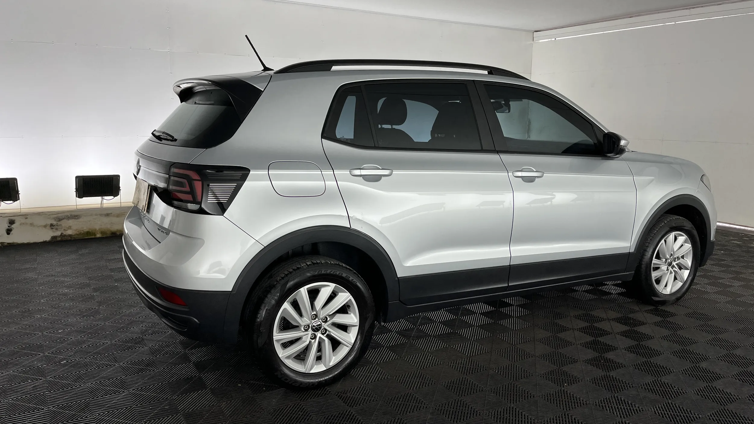 VOLKSWAGEN T-cross TREDNLINE 2023