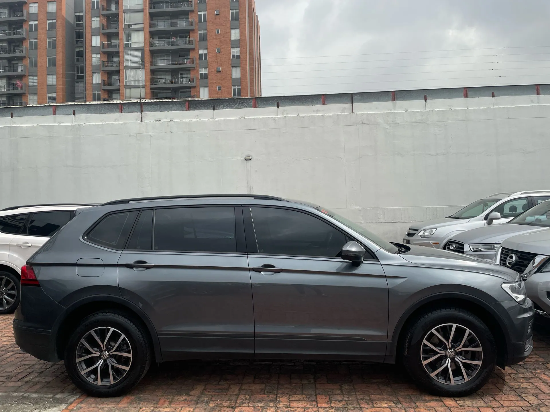 VOLKSWAGEN TIGUAN ALLSPACE TRENDLINE 1.4 TSI 2WD 2020