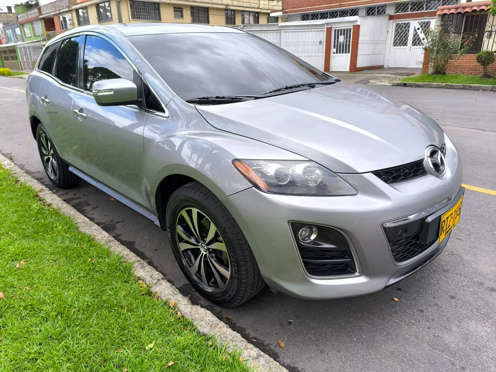 MAZDA CX7 CX7L30 2011