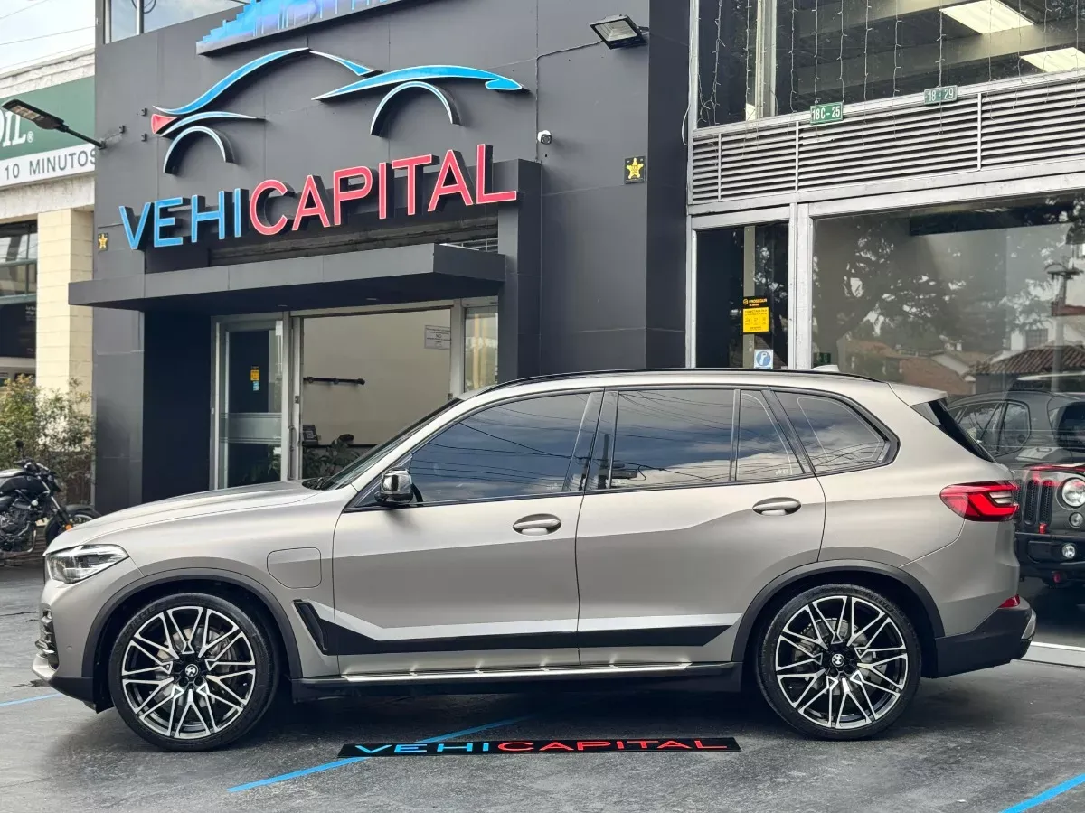 BMW X5 XDRIVE 2020