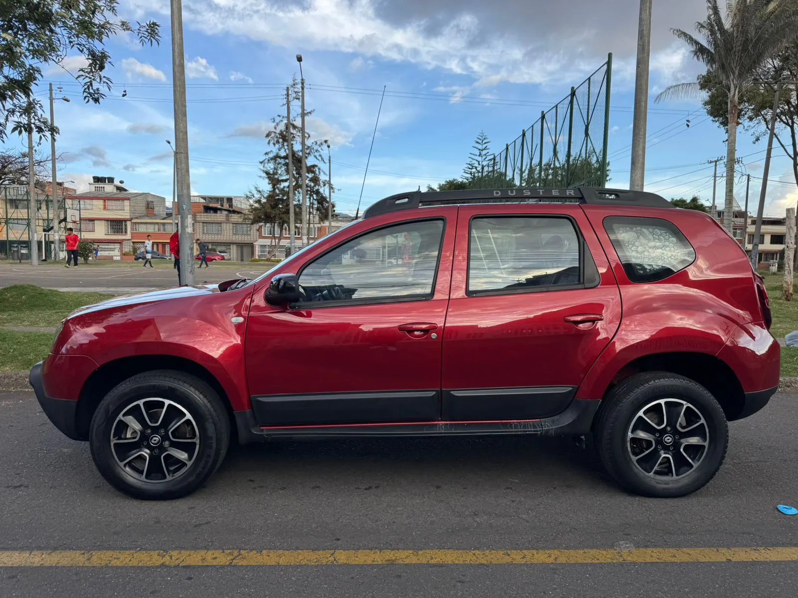 RENAULT DUSTER 2020