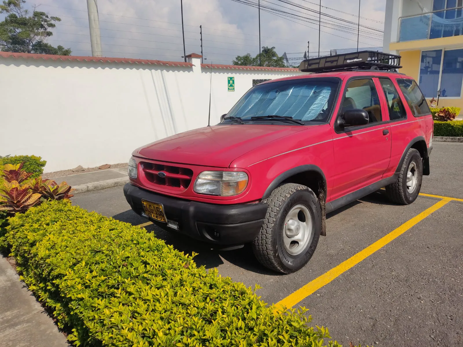 FORD EXPLORER [2] AVENTURA 2004