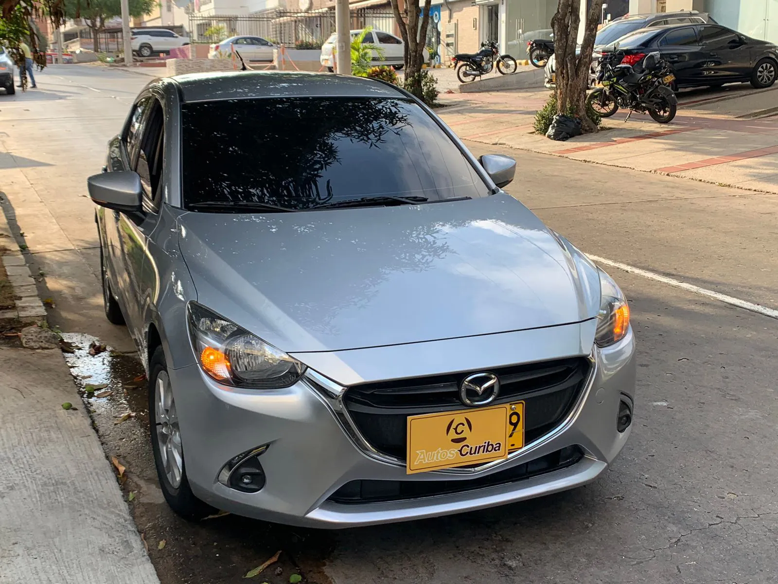 MAZDA 2 2018