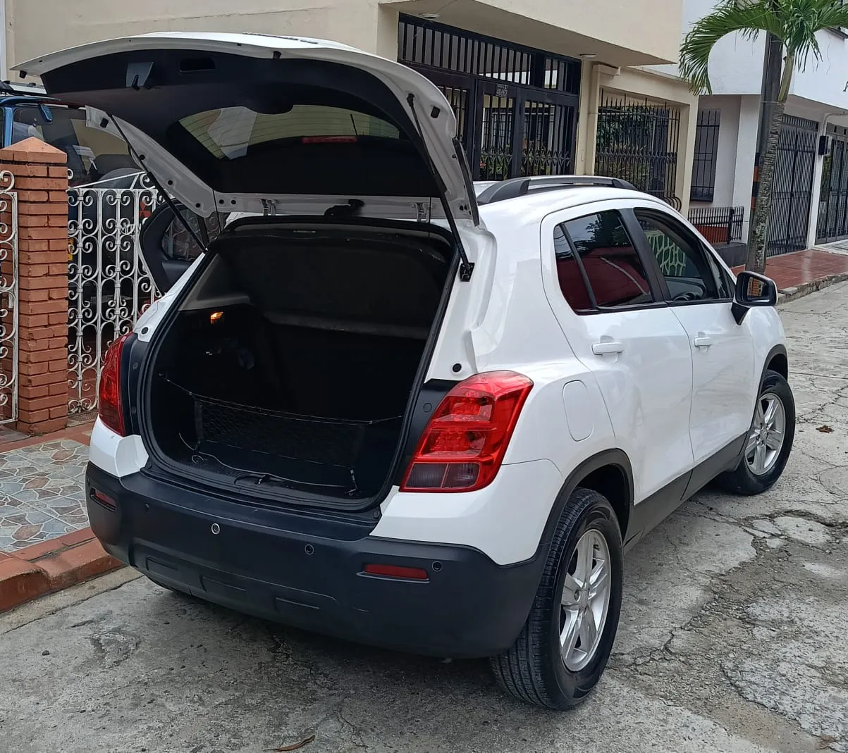 CHEVROLET TRACKER 2015