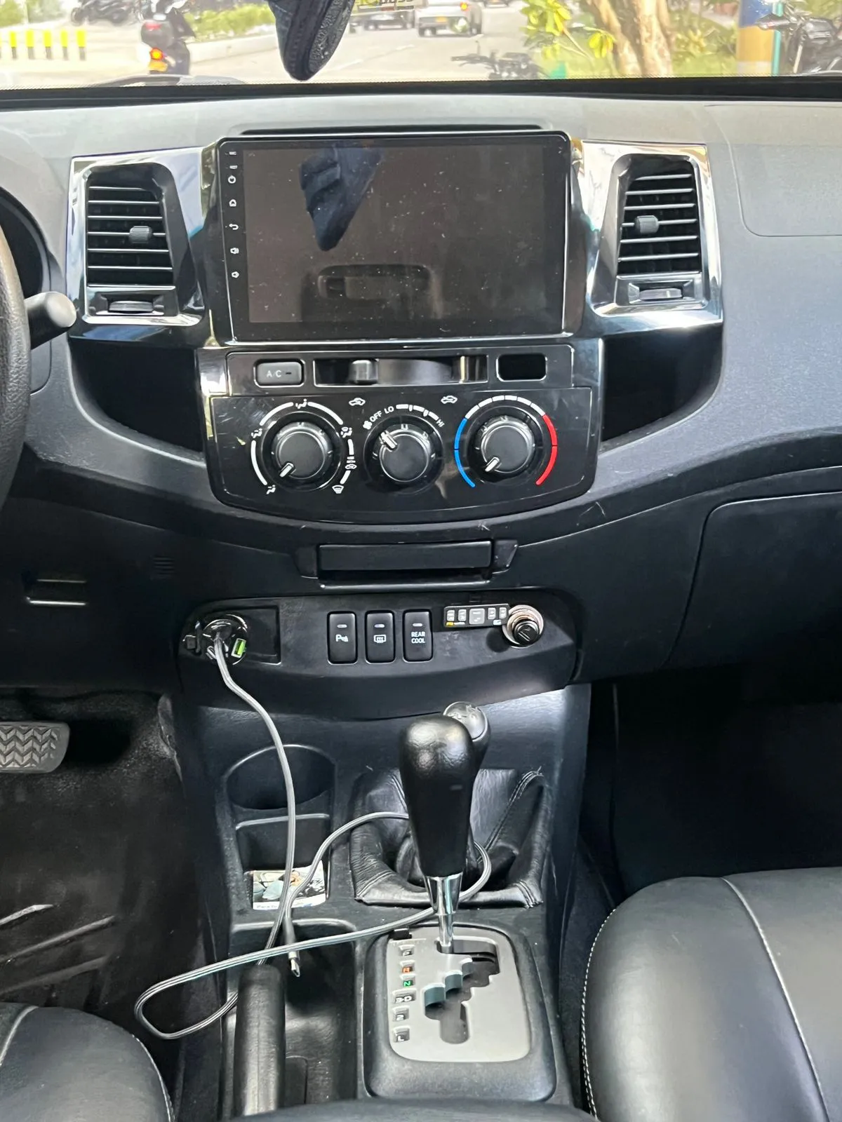 TOYOTA FORTUNER 2015