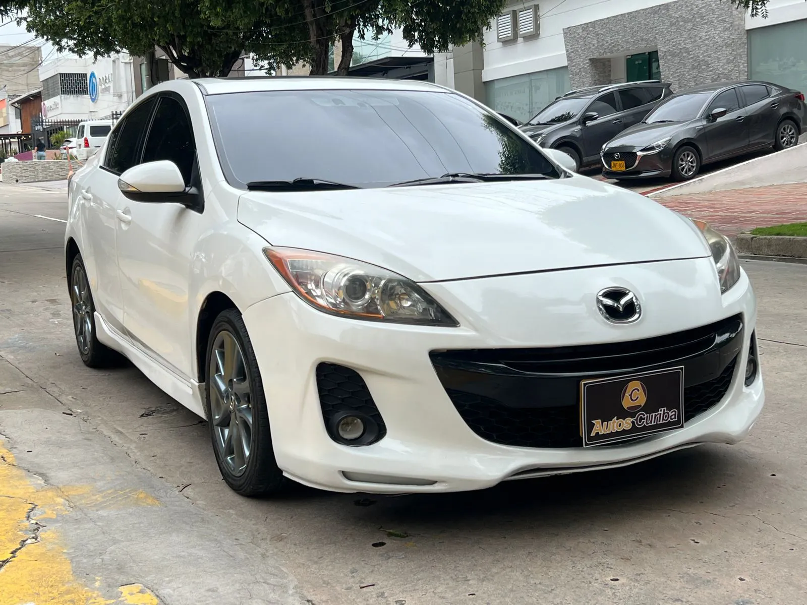 MAZDA 3 2014