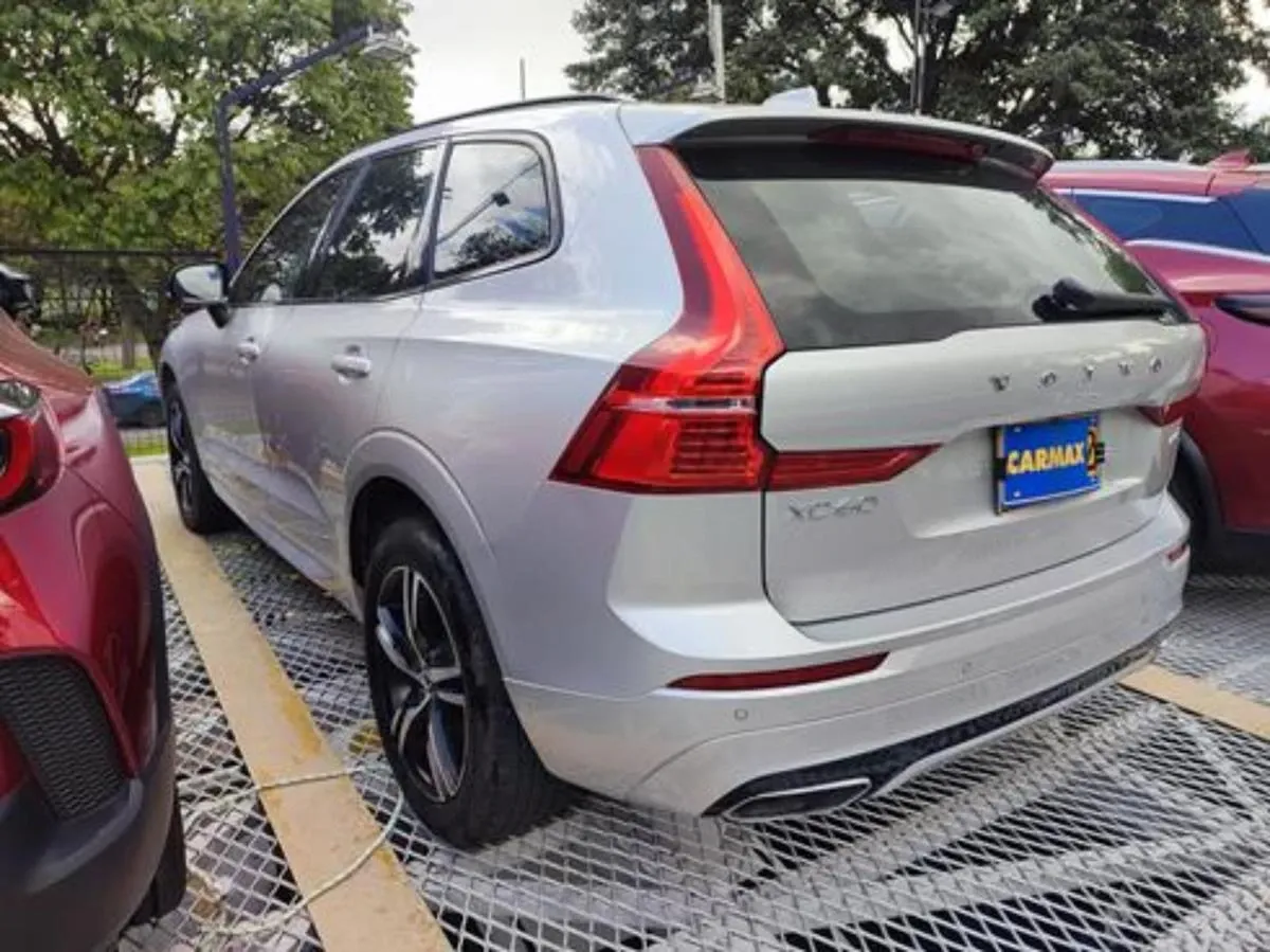 VOLVO XC 60 2020