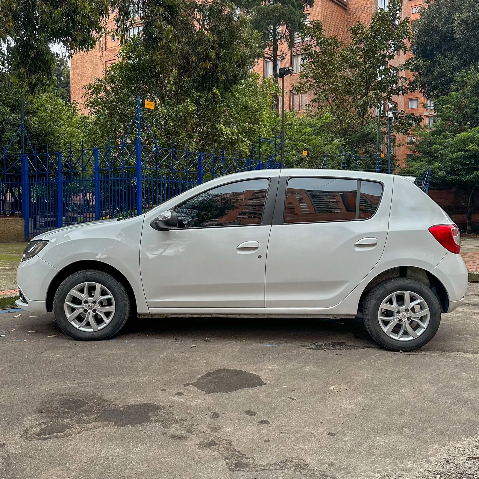 RENAULT SANDERO DYNAMIQUE 2016