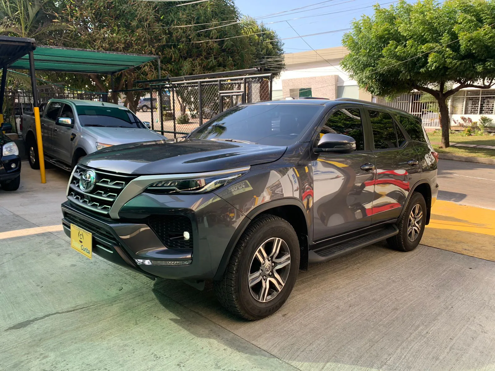 TOYOTA FORTUNER 2022