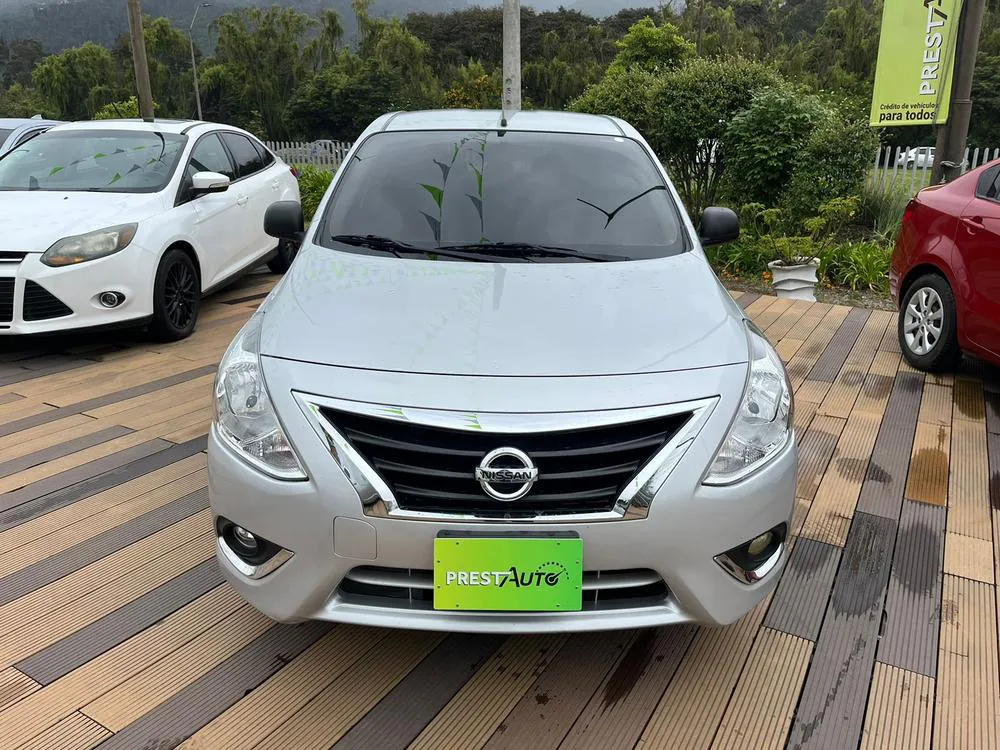 NISSAN VERSA [FL] V-DRIVE CONNECT 2022