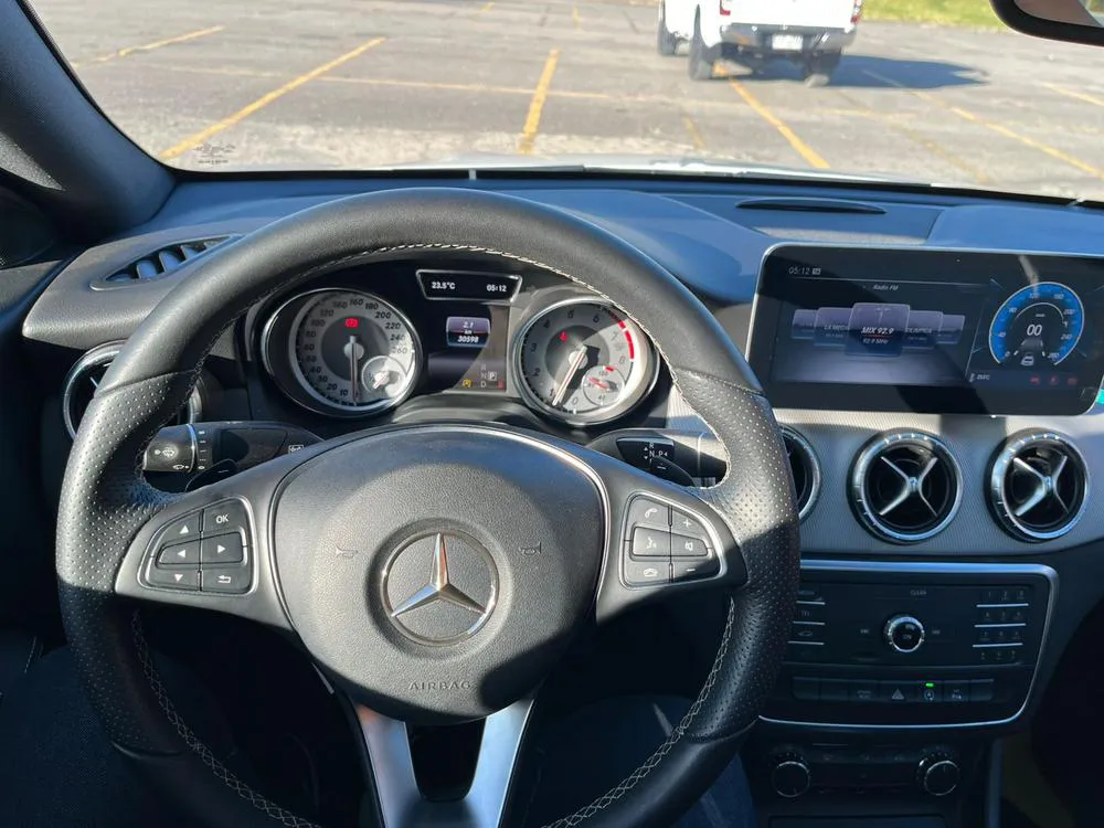 MERCEDES BENZ CLA 180 [C117] 2017