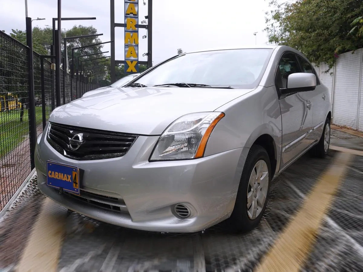 NISSAN SENTRA 2013