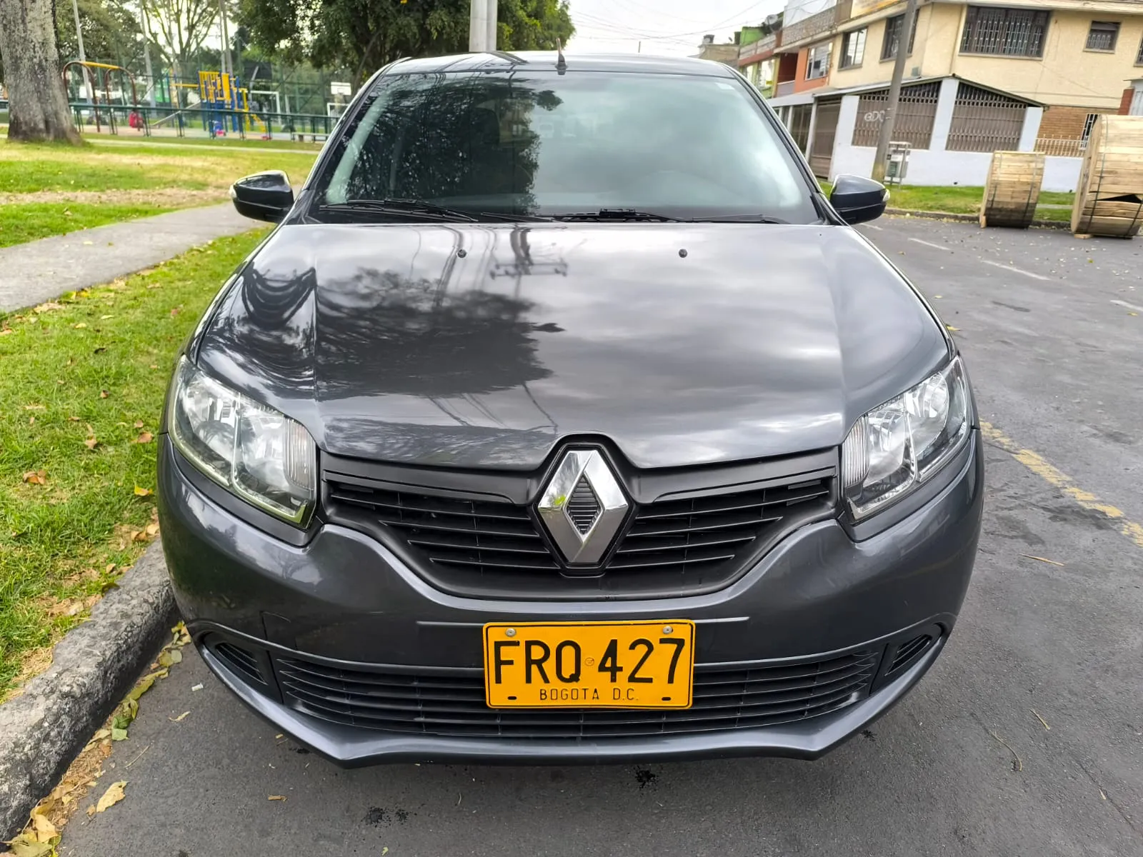 RENAULT SANDERO 2019