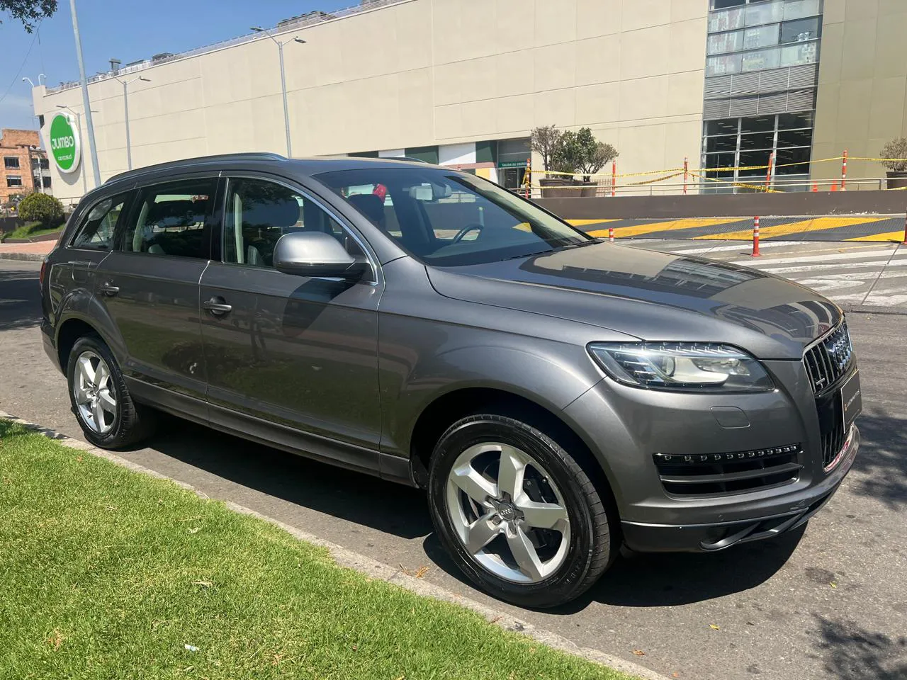 AUDI Q7 2004