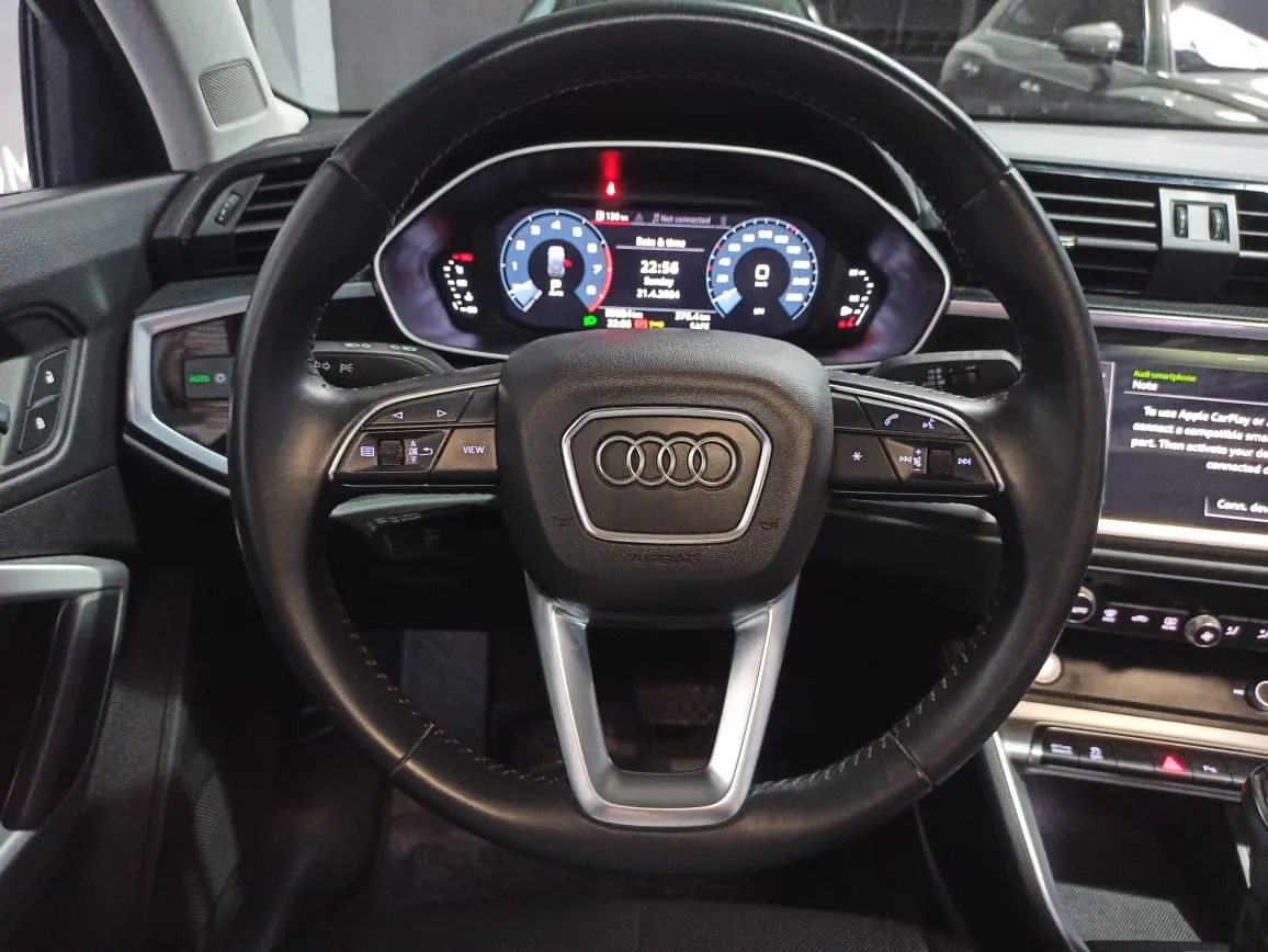 AUDI Q3 [FL] 1.4 TFSI AMBITION 2020