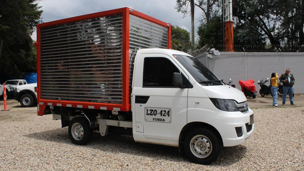 KARRY YOKI MINI TRUCK 2023