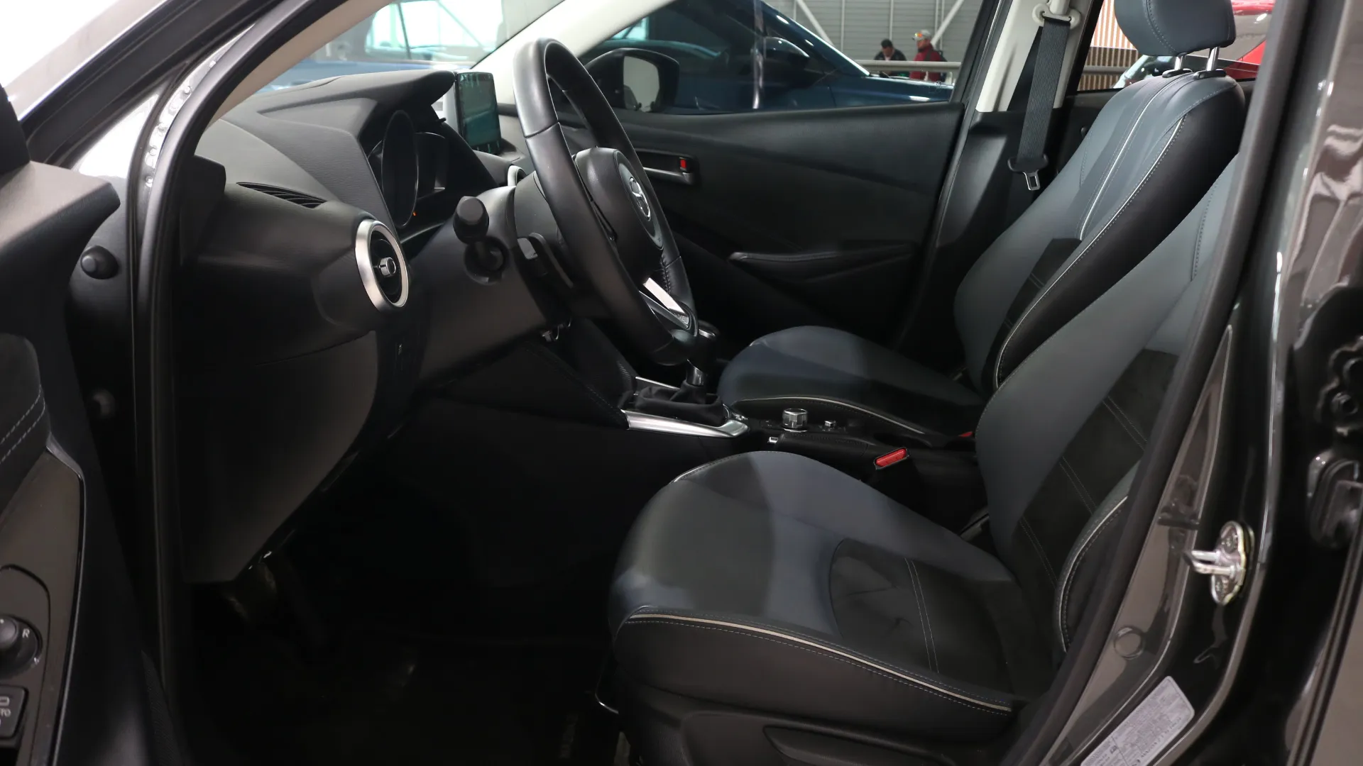 MAZDA 2 [2] [FL] TOURING 2023