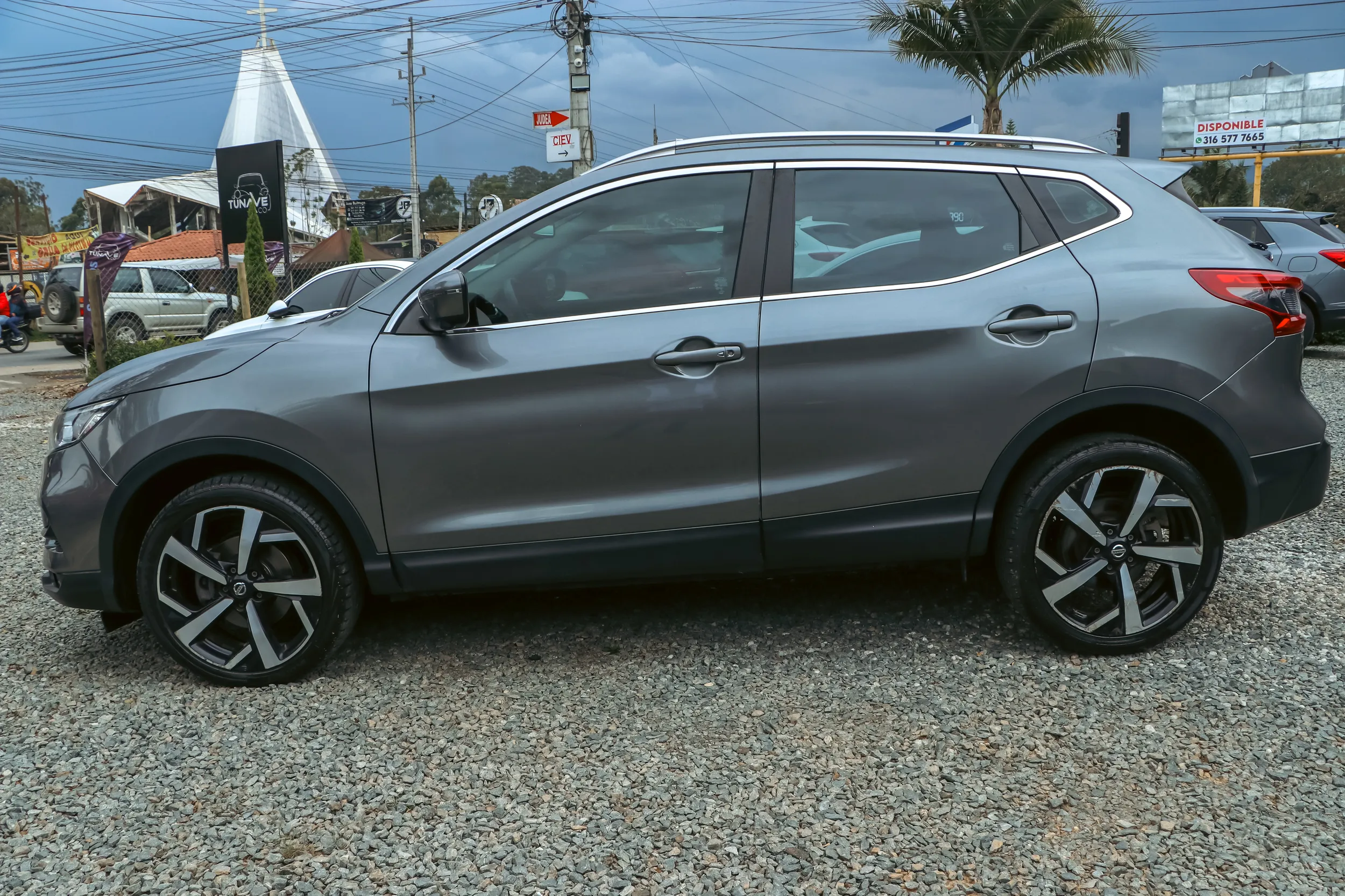 NISSAN QASHQAI 2020