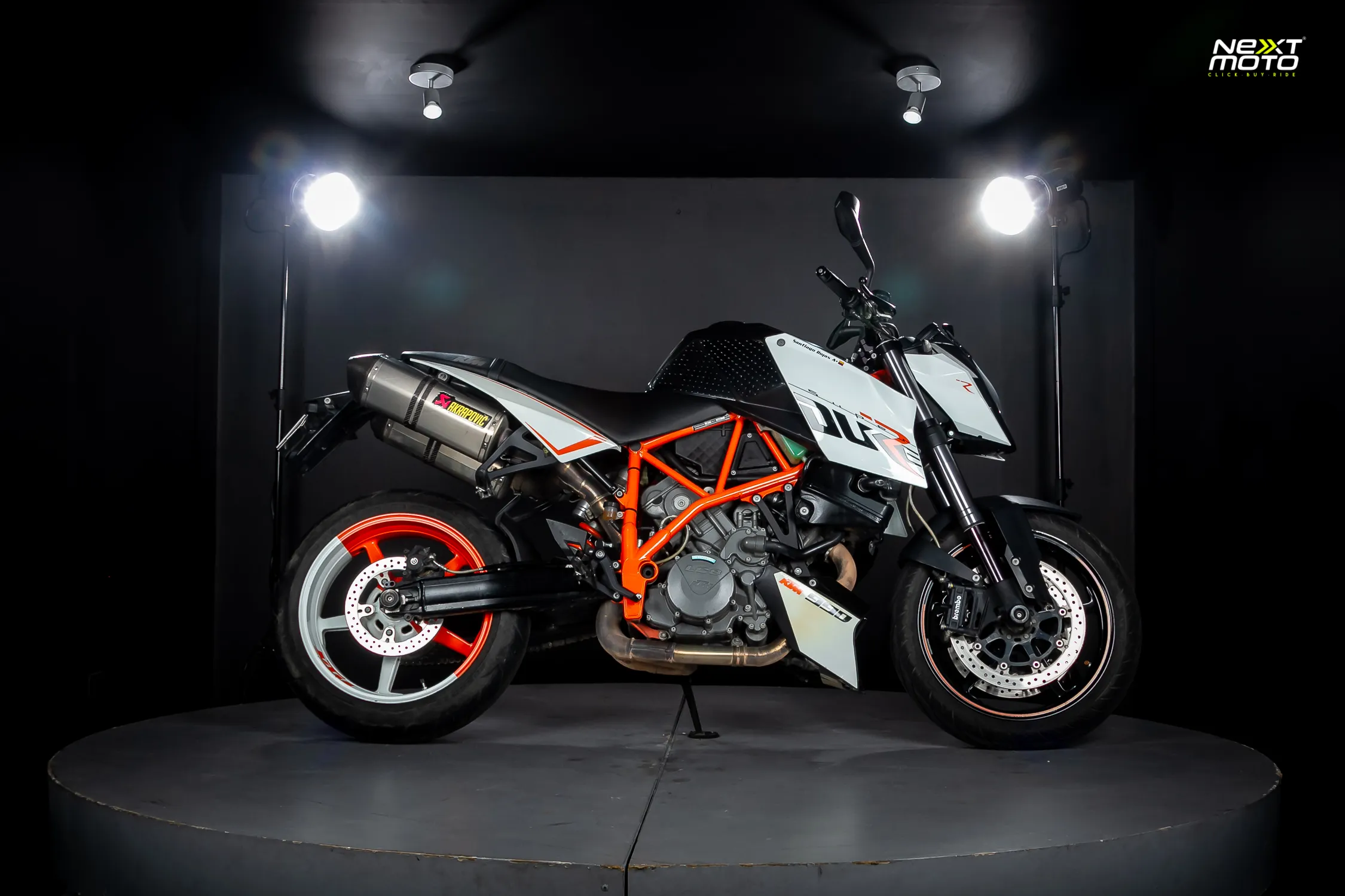 KTM 990.0 SUPERDUKE R 2013