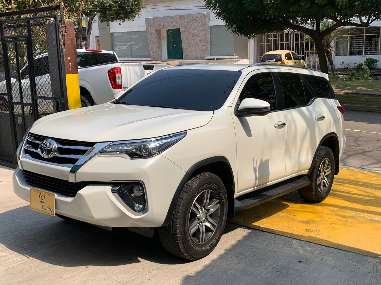 TOYOTA FORTUNER 2020