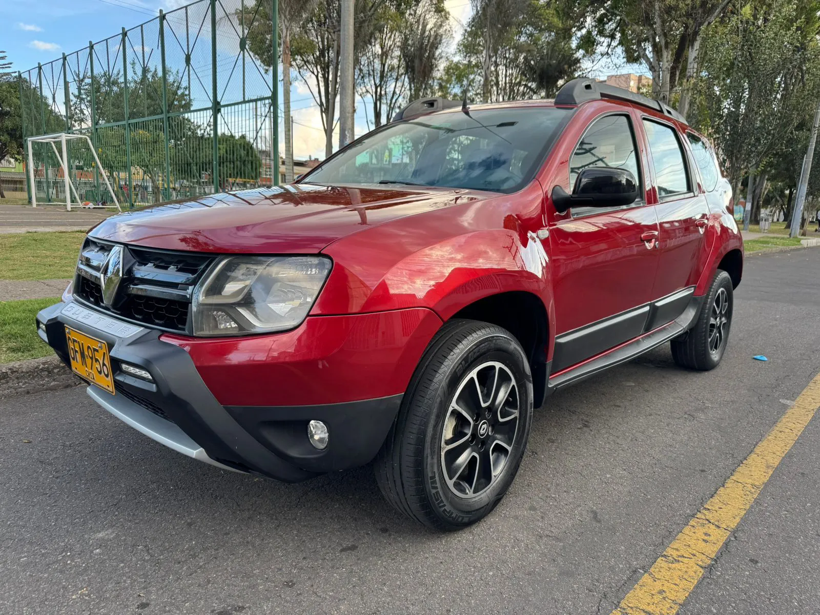 RENAULT DUSTER 2020