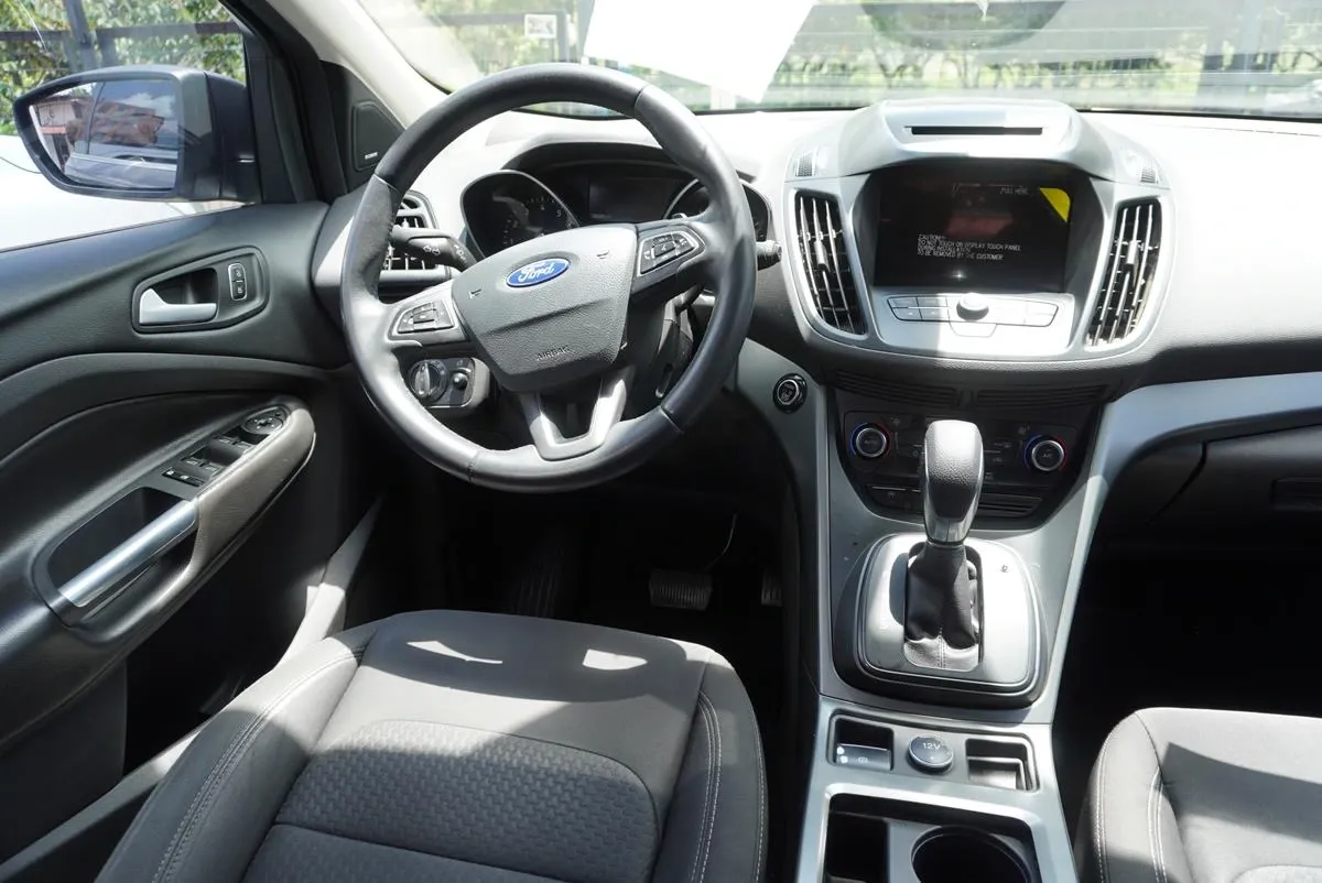 FORD ESCAPE 2018