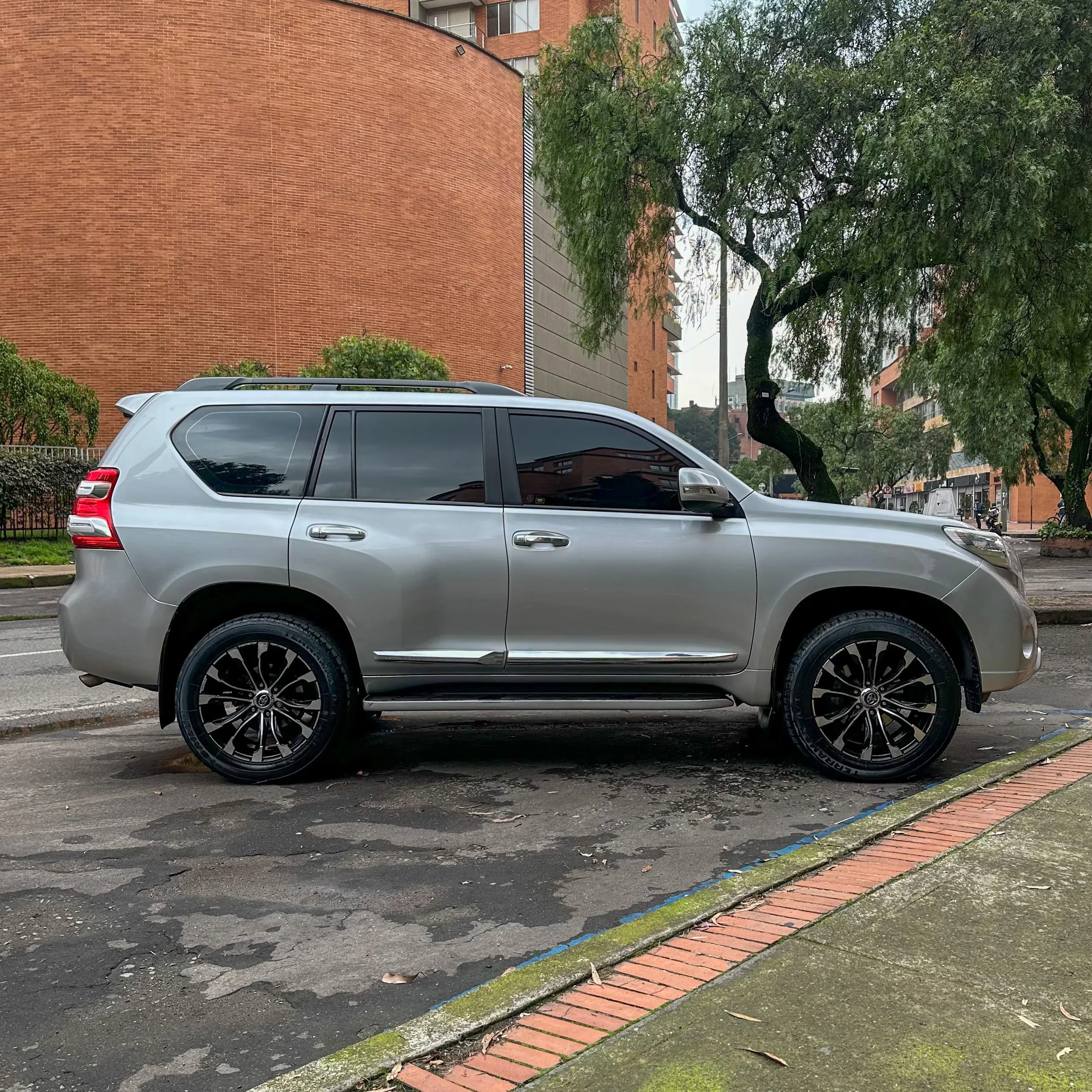 TOYOTA PRADO [LC 150] TX-L [FL] 2014