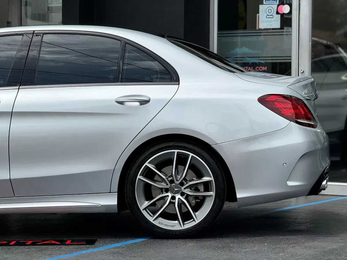 MERCEDES BENZ C 2019