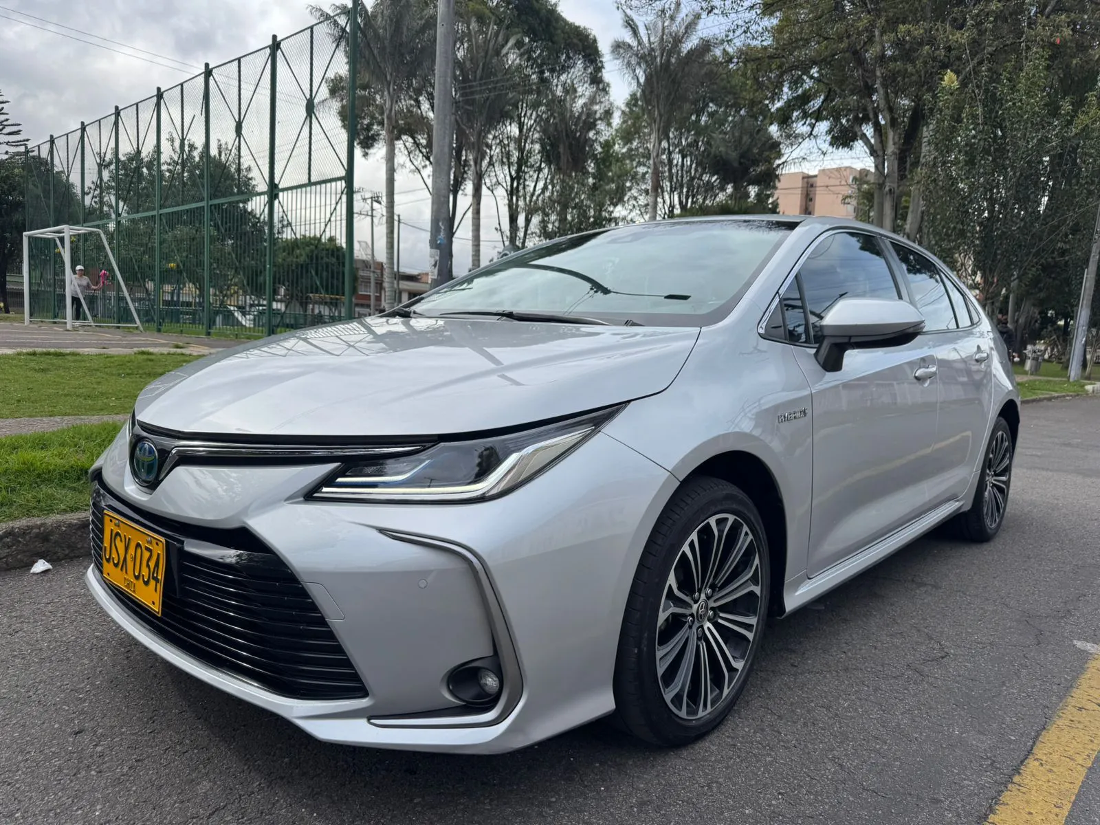 TOYOTA COROLLA SE-G HYBRID 2021