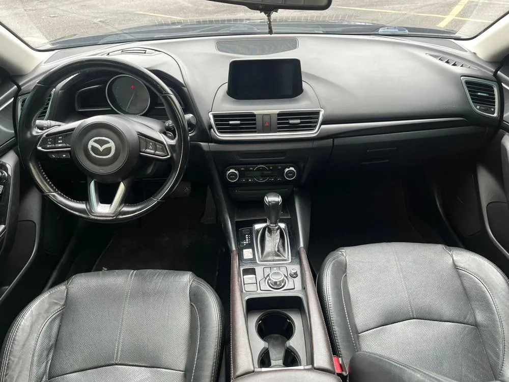 MAZDA 3 GRAND TOURING 2019