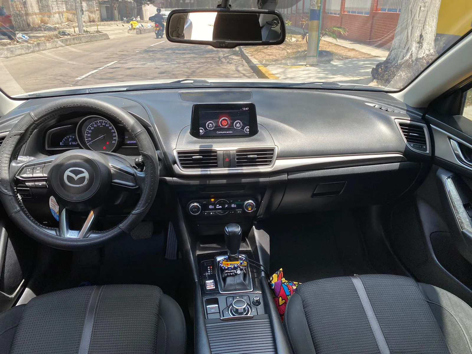 MAZDA 3 2018