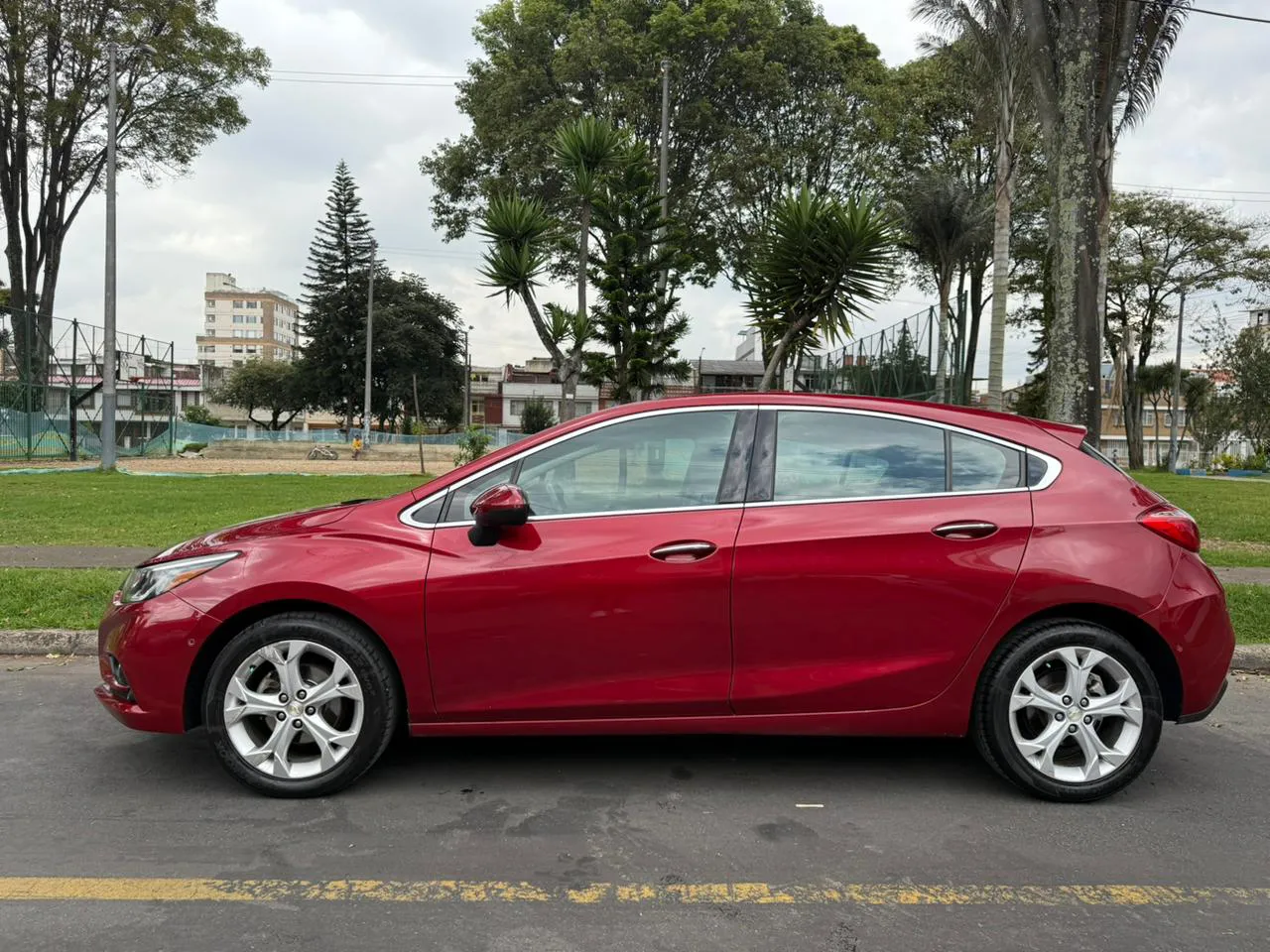 CHEVROLET CRUZE 2017