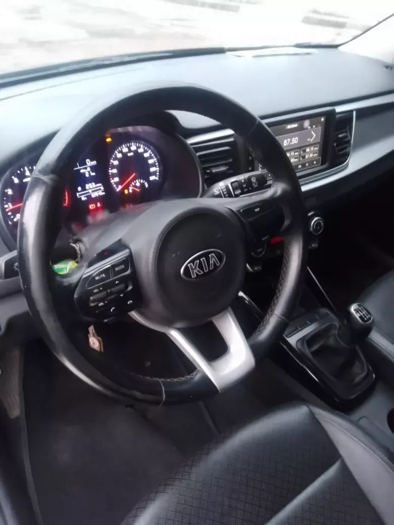 KIA RIO ZENITH 2020